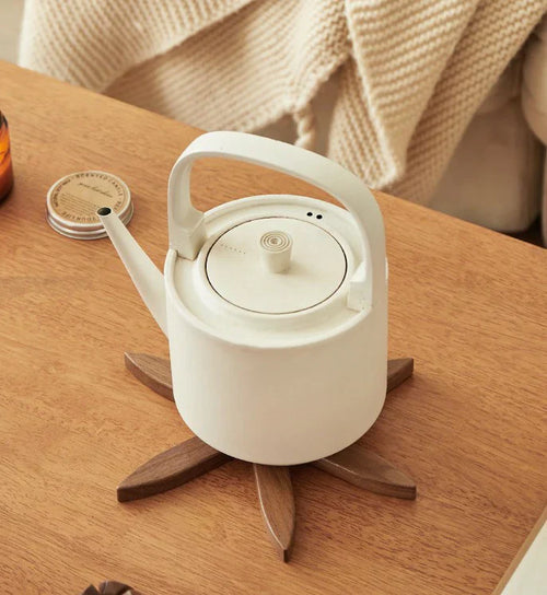 🧑‍🎄Heißer Weihnachtsverkauf🎄Isolierte Untersetzer Massivholz-Weihnachtsbaum-Untersetzer